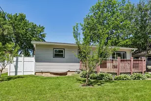 1930 Shelley Ln, Madison, WI 53704 - Photo 11