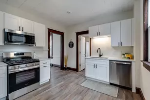 616 S Page St, Stoughton, WI 53589 - Photo 7