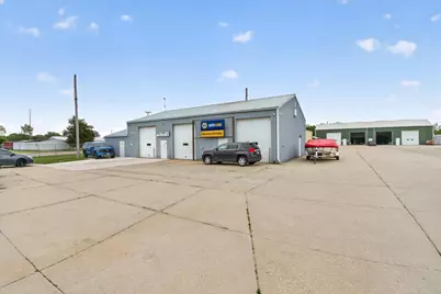 2540 Dewey Avenue, Beloit, WI 53511 - Photo 13