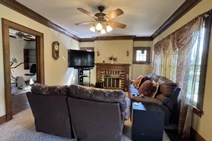 1407 Sharon St, Janesville, WI 53545 - Photo 3