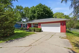 549 N Main St, Cottage Grove, WI 53527 - Photo 7