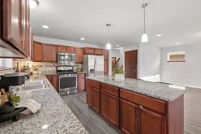 1446 Thoreau Drive, Sun Prairie, WI 53590 - Photo 9