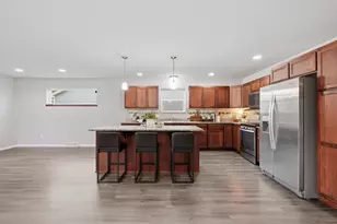 1446 Thoreau Dr, Sun Prairie, WI 53590 - Photo 7