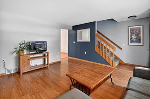 6973 Chester Dr, Madison, WI 53719 - Photo 5