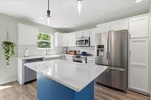 440 Galileo Dr, Madison, WI 53718 - Photo 7