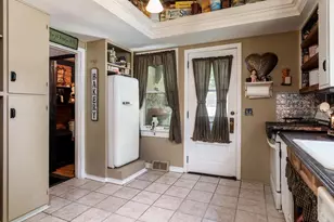 126 Jefferson Ave, Janesville, WI 53545 - Photo 33