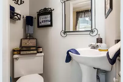 126 Jefferson Avenue, Janesville, WI 53545 - Photo 31