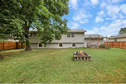 2418 Wesley Avenue, Janesville, WI 53545 - Photo 33