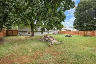 2418 Wesley Ave, Janesville, WI 53545 - Photo 35