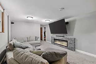 2418 Wesley Ave, Janesville, WI 53545 - Photo 25