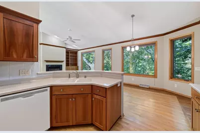 1300 Kings Lynn Road, Stoughton, WI 53589 - Photo 19