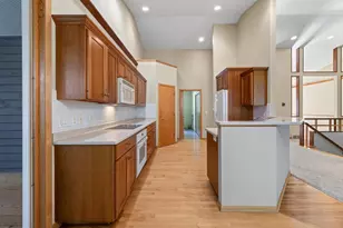 1300 Kings Lynn Rd, Stoughton, WI 53589 - Photo 21