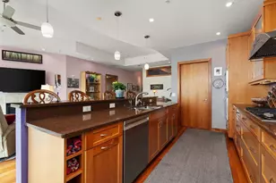 350 S Hamilton St, Madison, WI 53703 - Photo 25