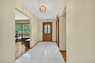 6473 Sunset Dr, Verona, WI 53593 - Photo 7