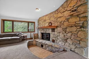 6473 Sunset Dr, Verona, WI 53593 - Photo 19