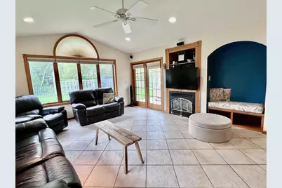1411 W Montgomery Street, Sparta, WI 54656 - Photo 7