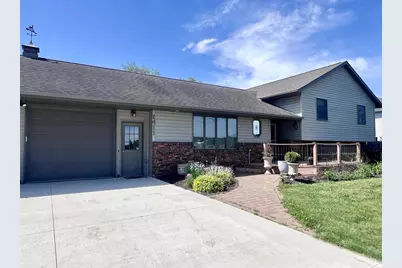 1411 W Montgomery Street, Sparta, WI 54656 - Photo 1