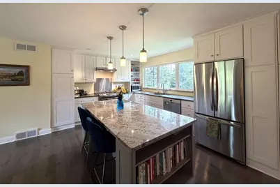 718 Delladonna Way, Madison, WI 53704 - Photo 9