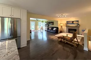 718 Delladonna Way, Madison, WI 53704 - Photo 19