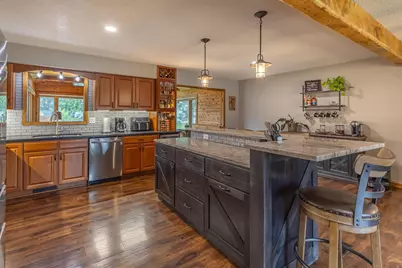 815 Westwood Drive, Onalaska, WI 54650 - Photo 13