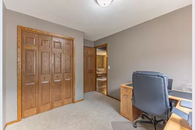 815 Westwood Drive, Onalaska, WI 54650 - Photo 45