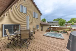 815 Westwood Dr, Onalaska, WI 54650 - Photo 25