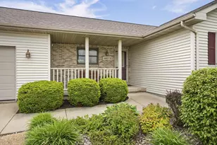 605 Prairie Hills Dr, Ridgeville, WI 53533 - Photo 51