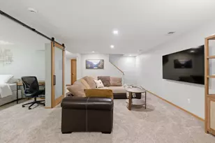 1000 Monteray Ln, Waunakee, WI 53597 - Photo 29