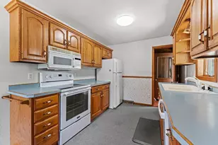 612 Grove St, Mauston, WI 53948 - Photo 21
