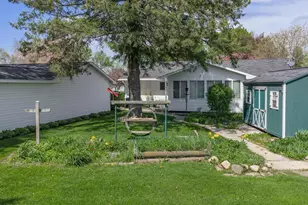 612 Grove St, Mauston, WI 53948 - Photo 9