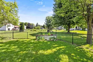 5608 Osborn Dr, Mcfarland, WI 53558 - Photo 37