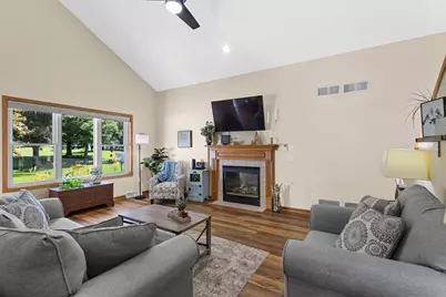 5608 Osborn Drive, Mcfarland, WI 53558 - Photo 5