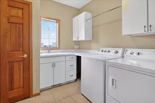 9101 Settlers Rd, Madison, WI 53717 - Photo 25