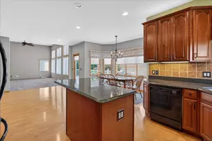 9101 Settlers Rd, Madison, WI 53717 - Photo 13