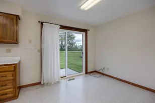 10266 N Amber Trail, Edgerton, WI 53534 - Photo 9