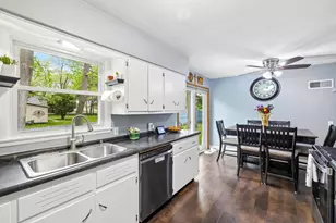 105 W Slifer St, Portage, WI 53901 - Photo 13