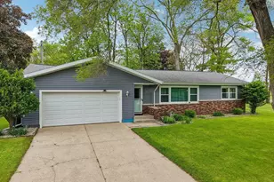 105 W Slifer St, Portage, WI 53901 - Photo 47