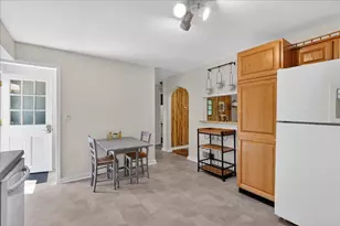 1733 Porter Ave, Madison, WI 53704 - Photo 11