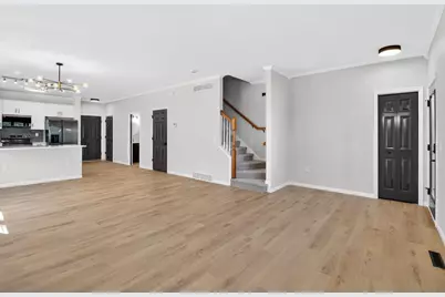 8141 Blakton Road, Madison, WI 53719 - Photo 3