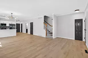 8141 Blakton Rd, Madison, WI 53719 - Photo 3