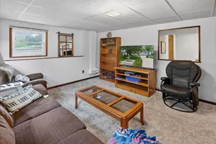 520 Acker Pkwy, DeForest, WI 53532 - Photo 35