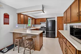 520 Acker Pkwy, DeForest, WI 53532 - Photo 15