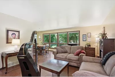 5101 Retana Drive, Madison, WI 53714 - Photo 7