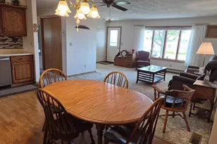 812 Pattee Dr, Waupun, WI 53963 - Photo 9