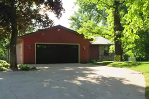 N8040 Whitetail Rd, Burnett, WI 53922 - Photo 3