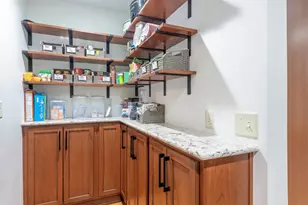 5086 Valley Heights Rd, Oshkosh, WI 54904 - Photo 9