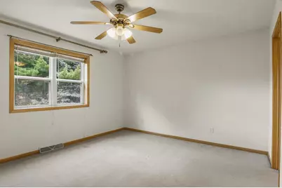 544 Berwick Drive, Sun Prairie, WI 53590 - Photo 15