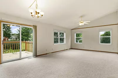 544 Berwick Drive, Sun Prairie, WI 53590 - Photo 13