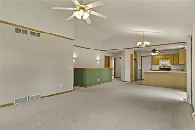 544 Berwick Drive, Sun Prairie, WI 53590 - Photo 11
