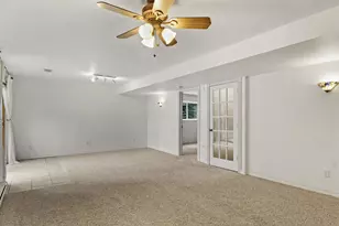 544 Berwick Dr, Sun Prairie, WI 53590 - Photo 23